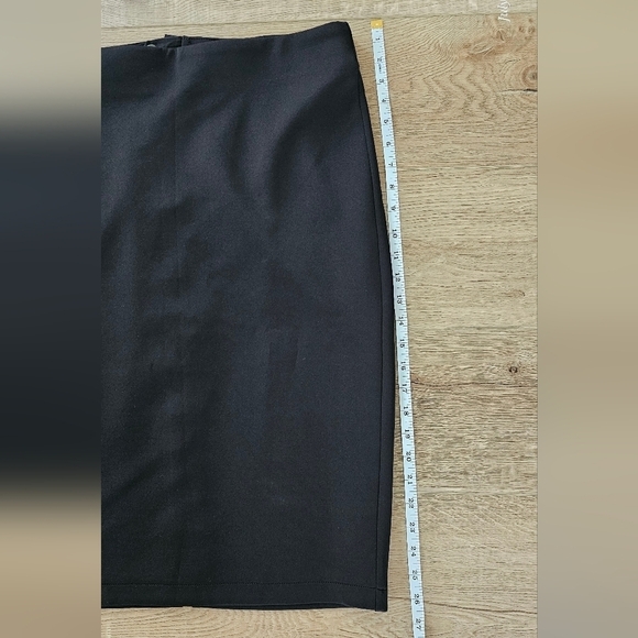 CARMEN MARC VALVO Black Pencil Skirt Size 12 - Picture 4 of 8